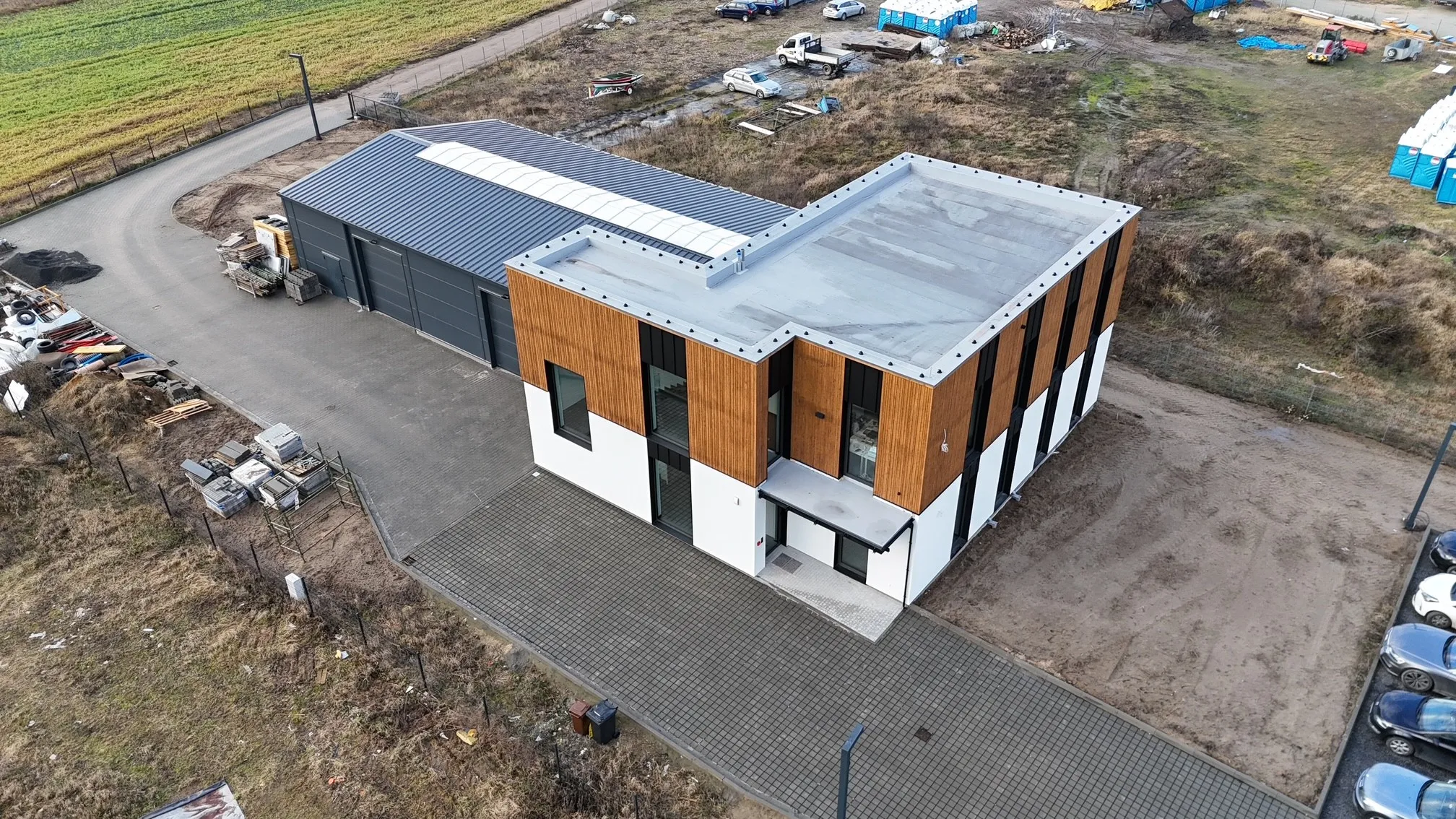 Zaplecze WestaHouse w Kostrzynie