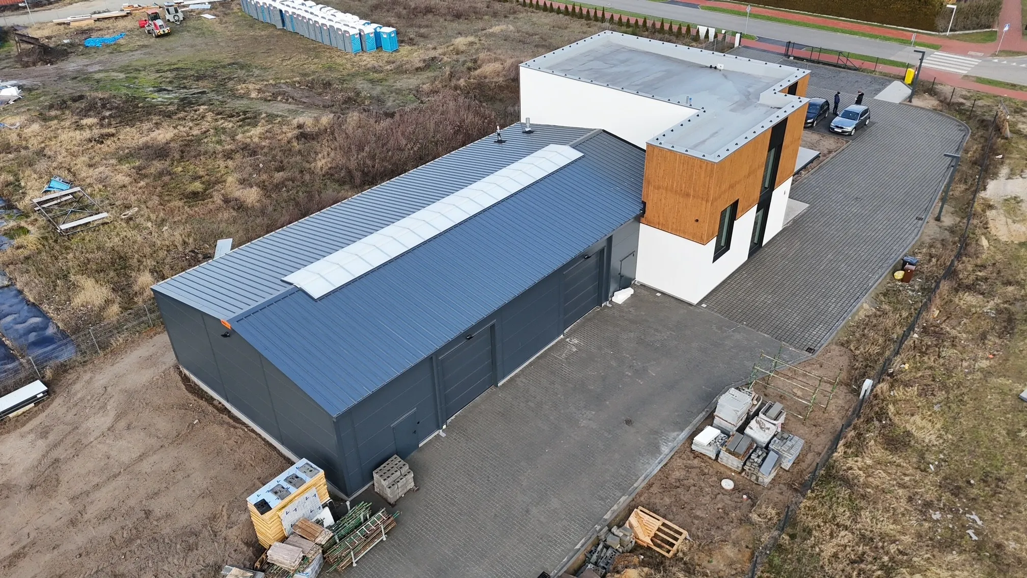 Widok na zaplecze produkcyjne WestaHouse